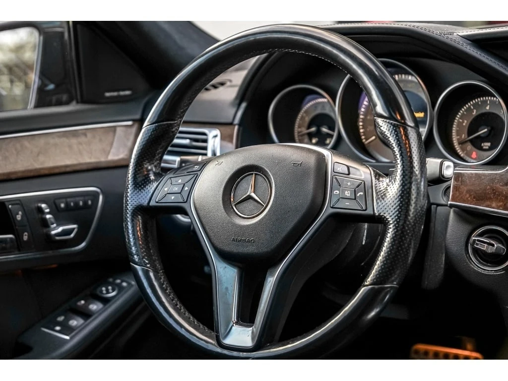 Mercedes-Benz E 55 AMG * 4dr Sdn 550 4MATIC * CARFAX * ���� �� �� | Mobile.bg � ����������� 13