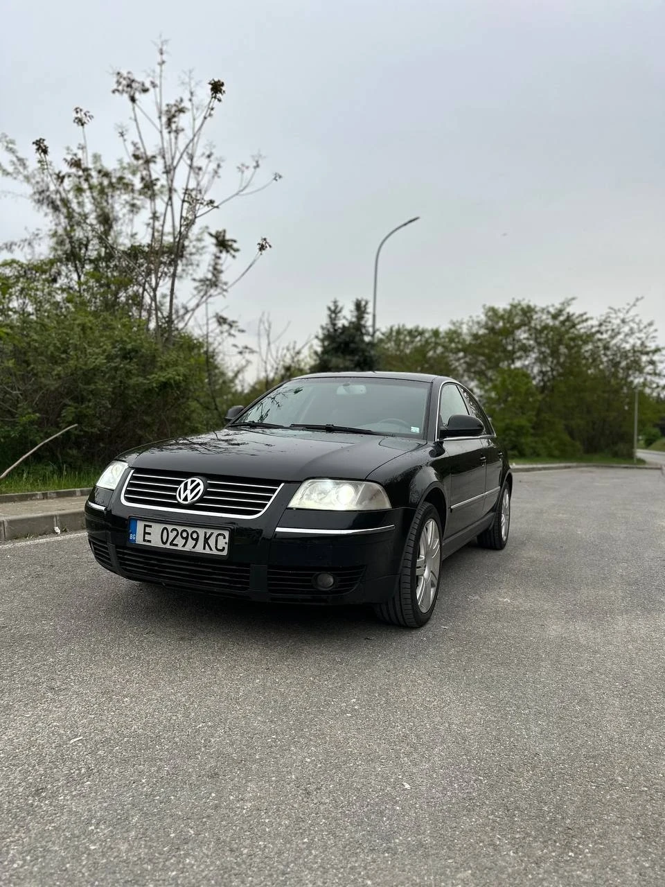 VW Passat TDI V6 2.5 163 к.с., снимка 2 - Автомобили и джипове - 53495709