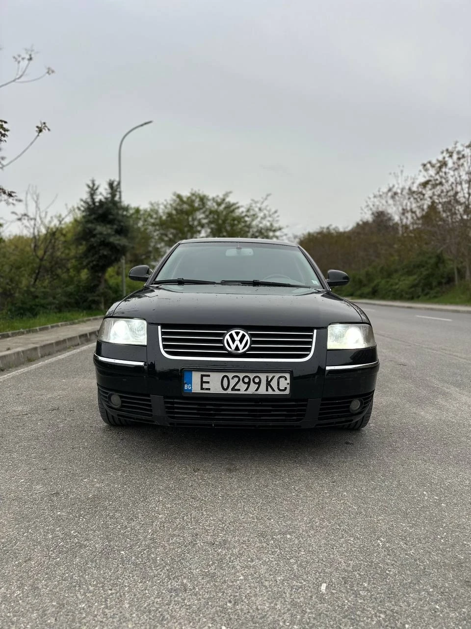 VW Passat TDI V6 2.5 163 к.с., снимка 3 - Автомобили и джипове - 53495709