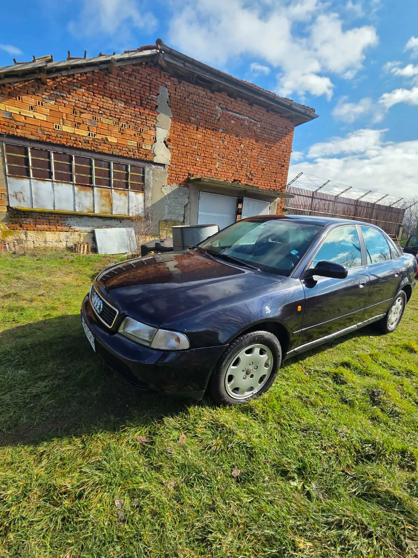 Audi A4, снимка 3 - Автомобили и джипове - 53760556