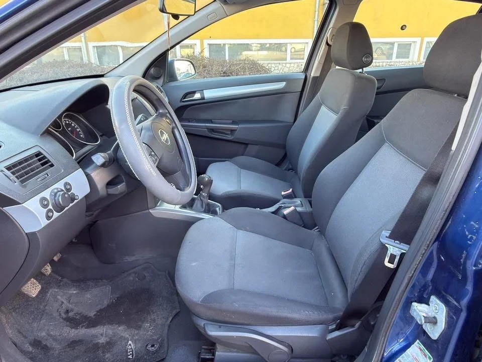 Opel Astra 1.6 ТОП СЪСТОЯНИЕ - изображение 9