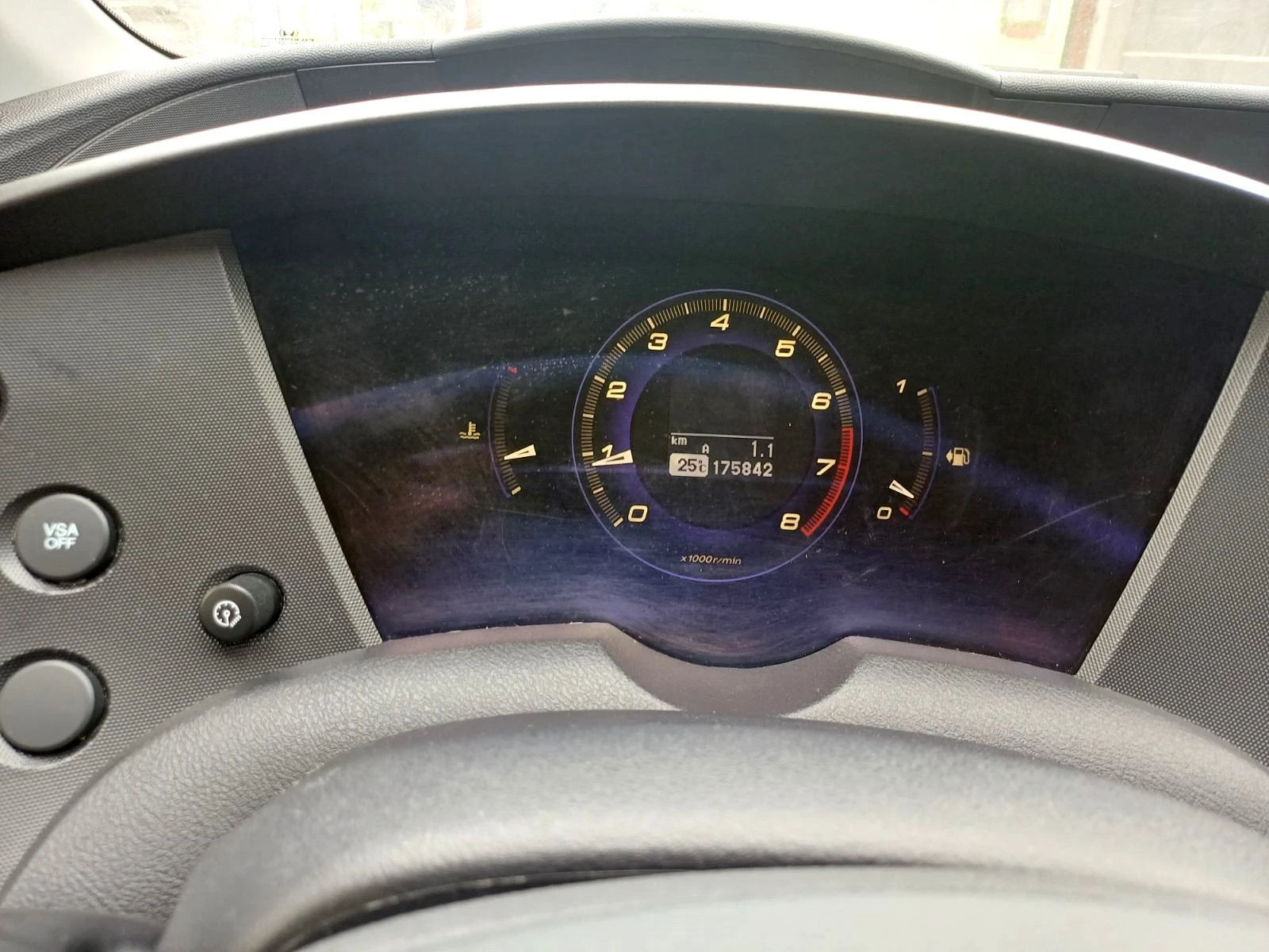 Honda Civic 1.4 v-tec-Italy - изображение 9