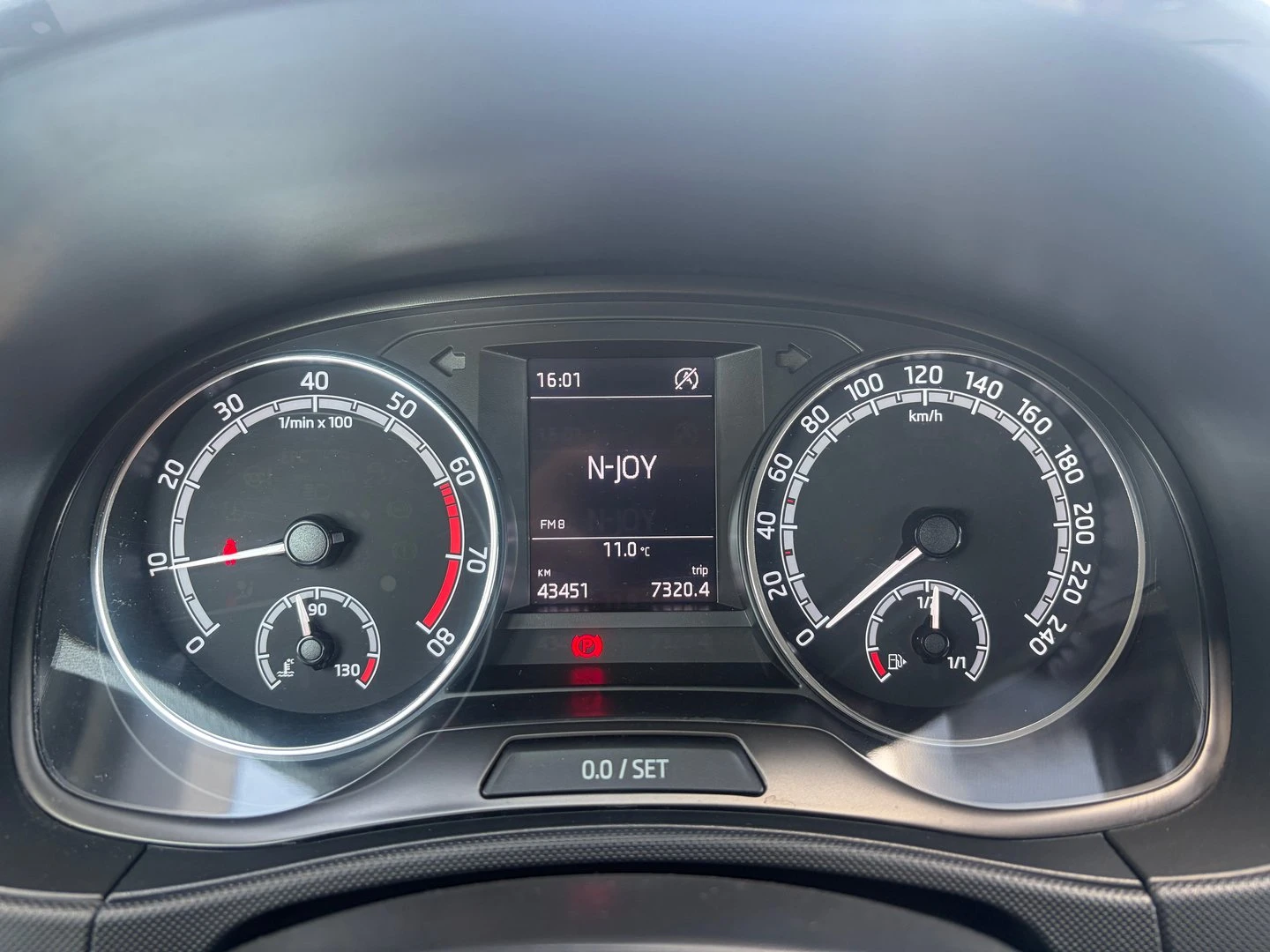 Skoda Fabia Ambition 1.0 TSI 95ks MT5 | Mobile.bg � ����������� 9