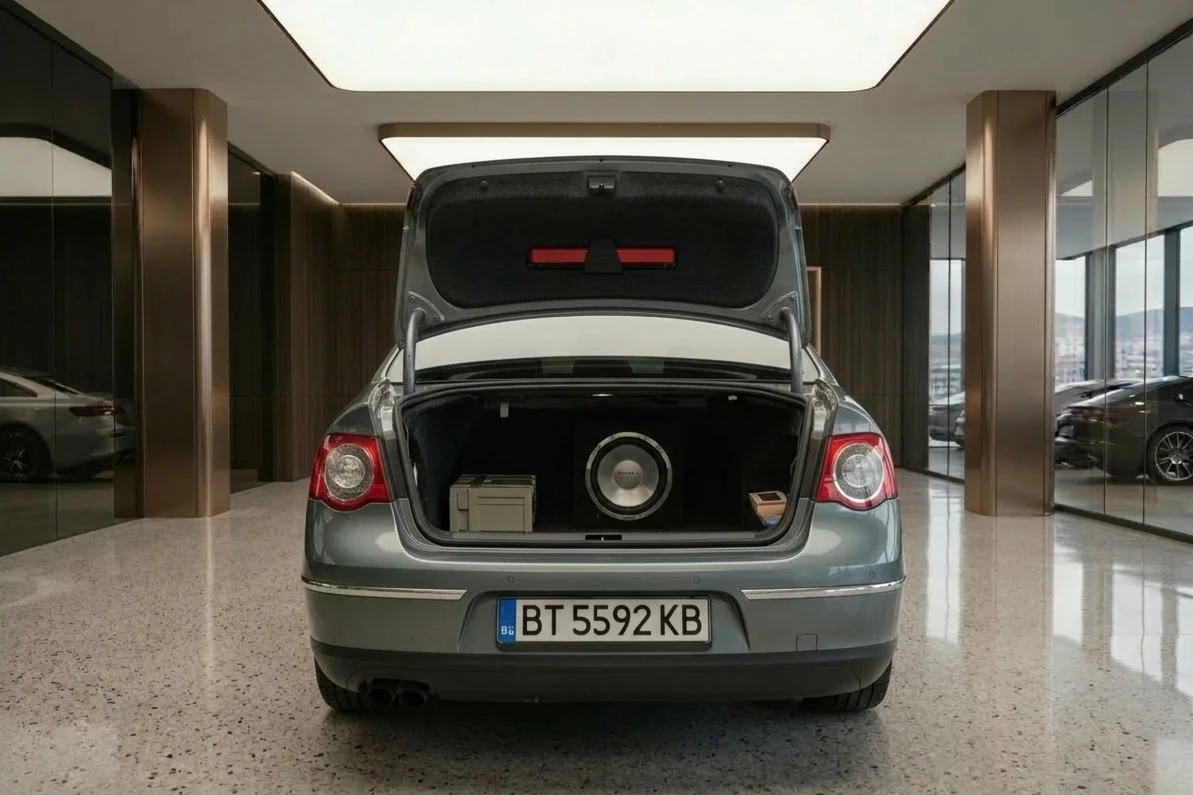 VW Passat Highline, снимка 8 - Автомобили и джипове - 53885321