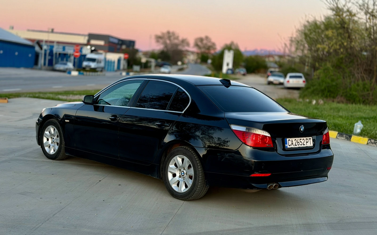 BMW 525, снимка 4 - Автомобили и джипове - 54195776