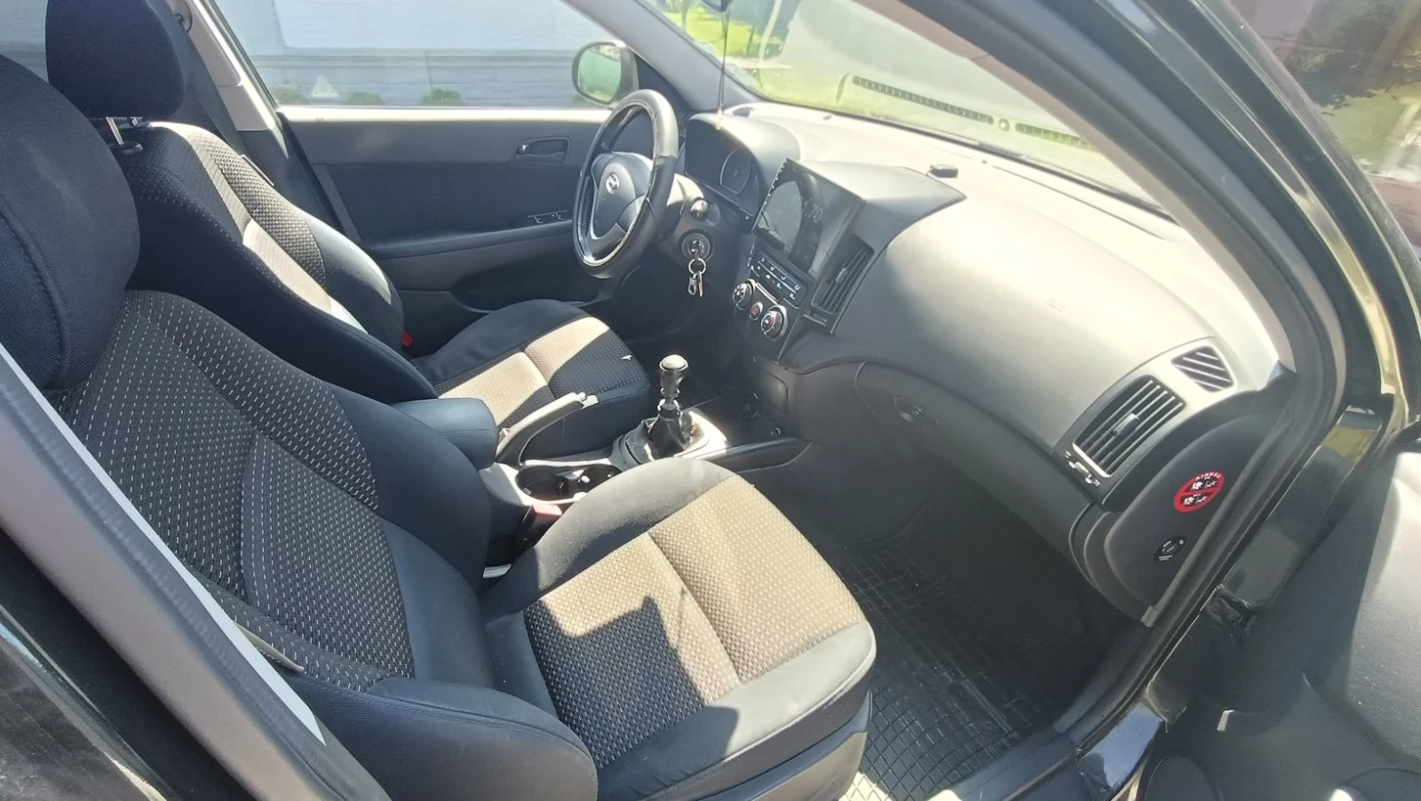 Hyundai I30, снимка 10 - Автомобили и джипове - 54386255