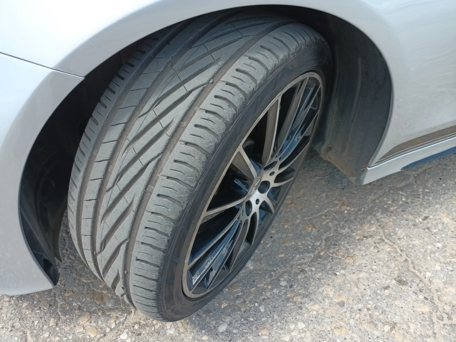 Mercedes-Benz C 300 AMG/4MATIC/ПАНОРАМА/BURMESTER, снимка 15 - Автомобили и джипове - 54424759