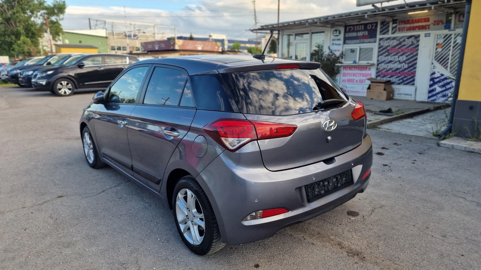 Hyundai I20 1.4i Luxury Edition ���� ���� ������ keyless | Mobile.bg � ����������� 6
