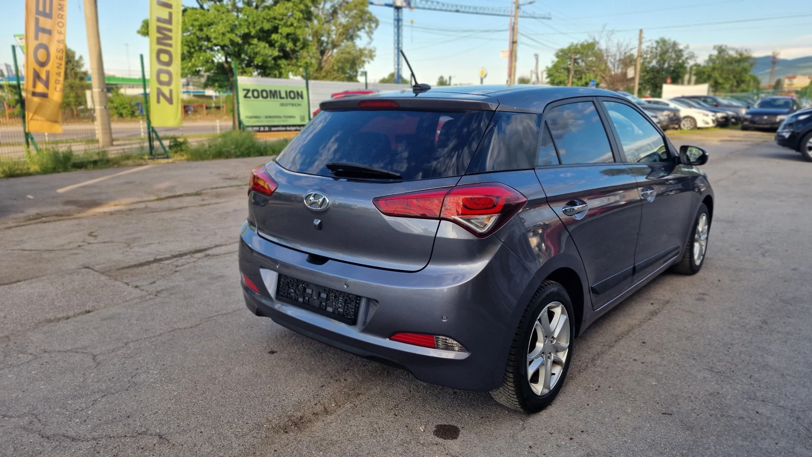 Hyundai I20 1.4i Luxury Edition ���� ���� ������ keyless | Mobile.bg � ����������� 4