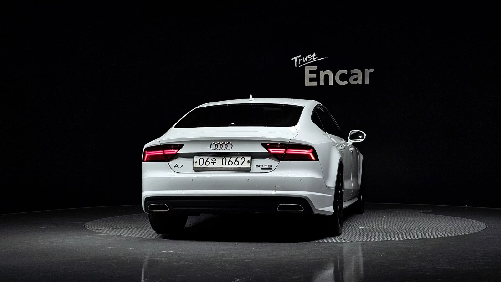 Audi A7 50 TDI Premium Disi* Cam360* Обдухване* , снимка 4 - Автомобили и джипове - 54609438