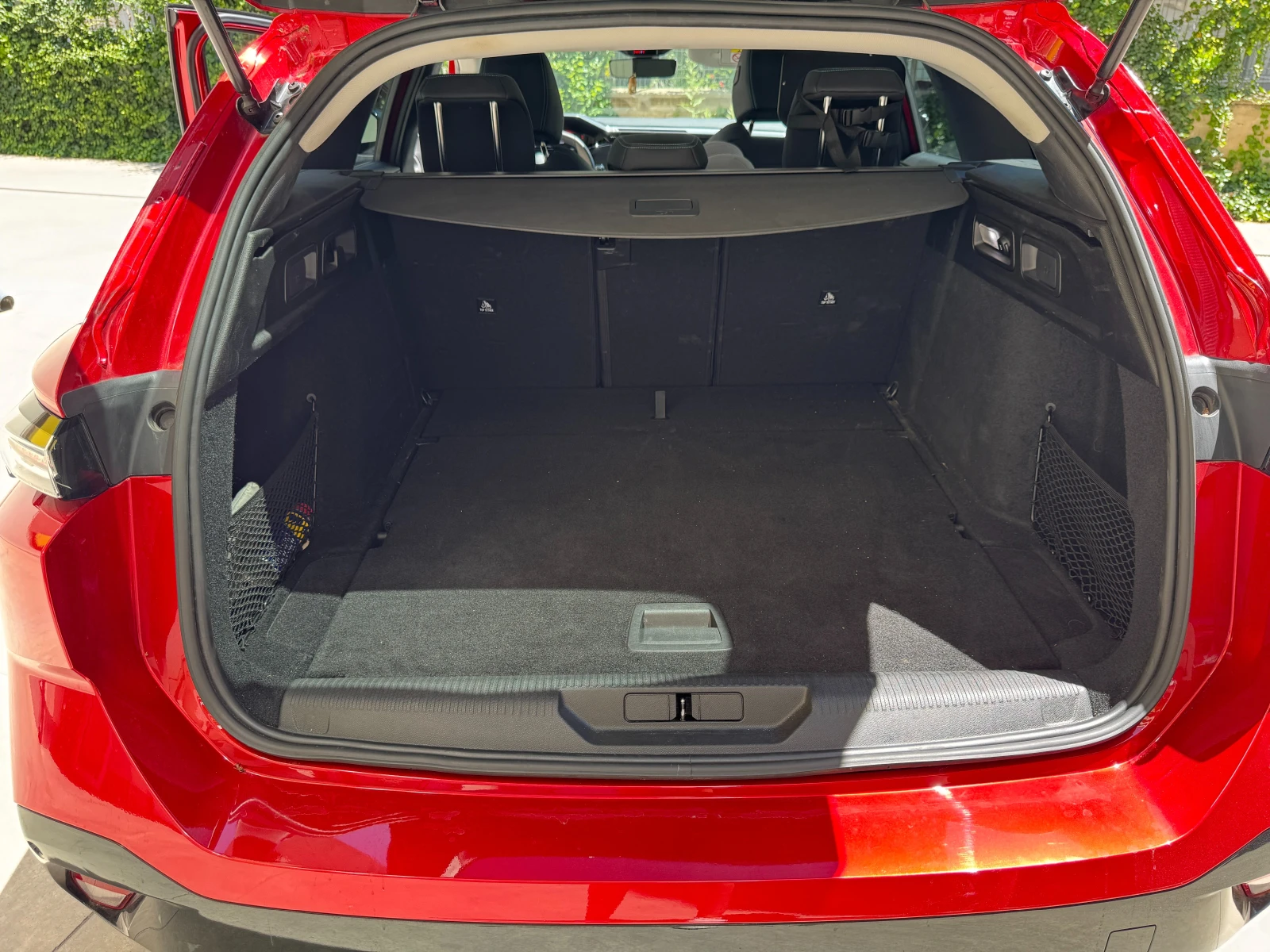 Peugeot 308 SW PureTech Allure, снимка 6 - Автомобили и джипове - 54874565