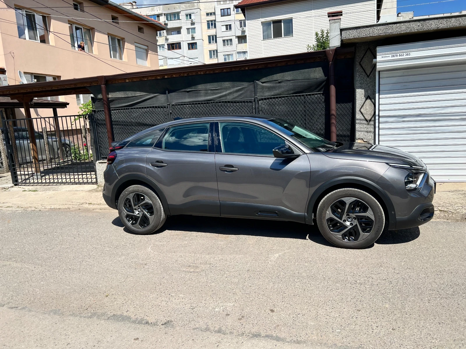 Citroen C4 1.2 В ГАРАНЦИЯ ДО 2029 НАПЪЛНО ОБСЛУЖЕНА, снимка 3 - Автомобили и джипове - 54972080