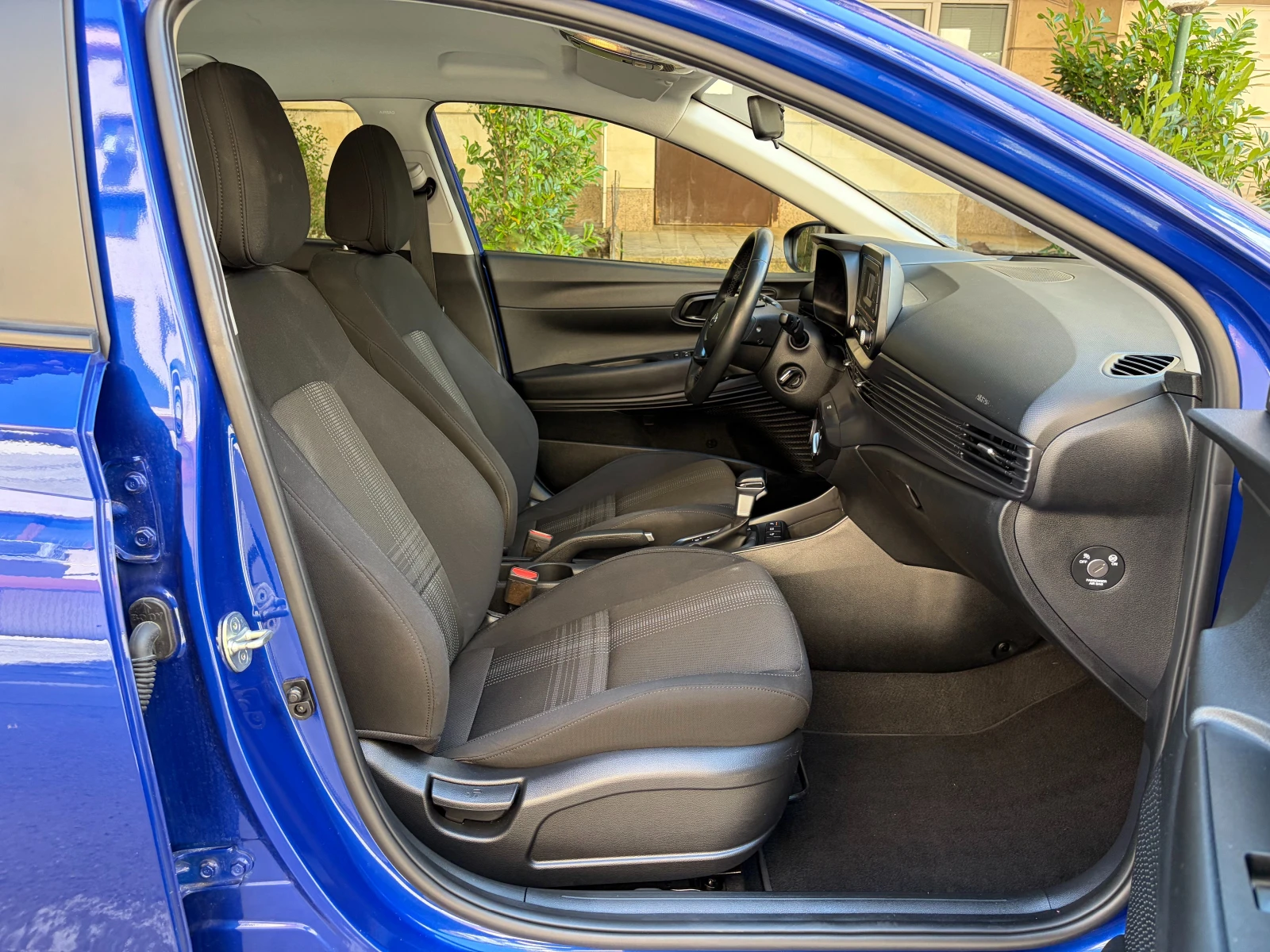 Hyundai I20 - в Гаранция, снимка 16 - Автомобили и джипове - 55260746