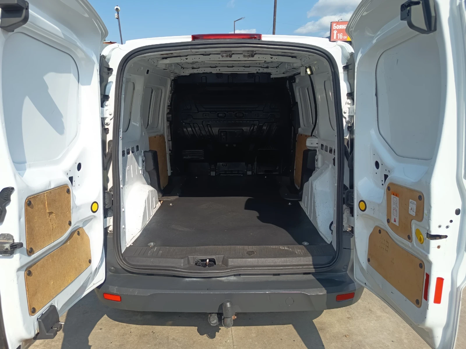 Ford Tourneo Connect 1.6tdci, снимка 11 - Автомобили и джипове - 55435965