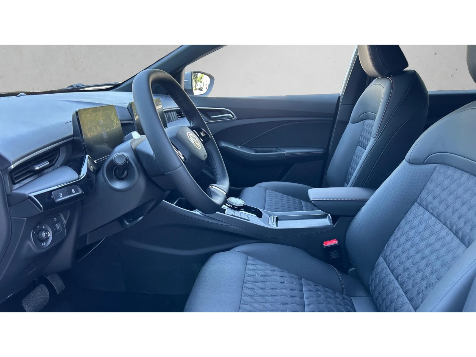 Mg 3 Hybrid Hybrid, Месечна вноска от 245  , снимка 12 - Автомобили и джипове - 55581611