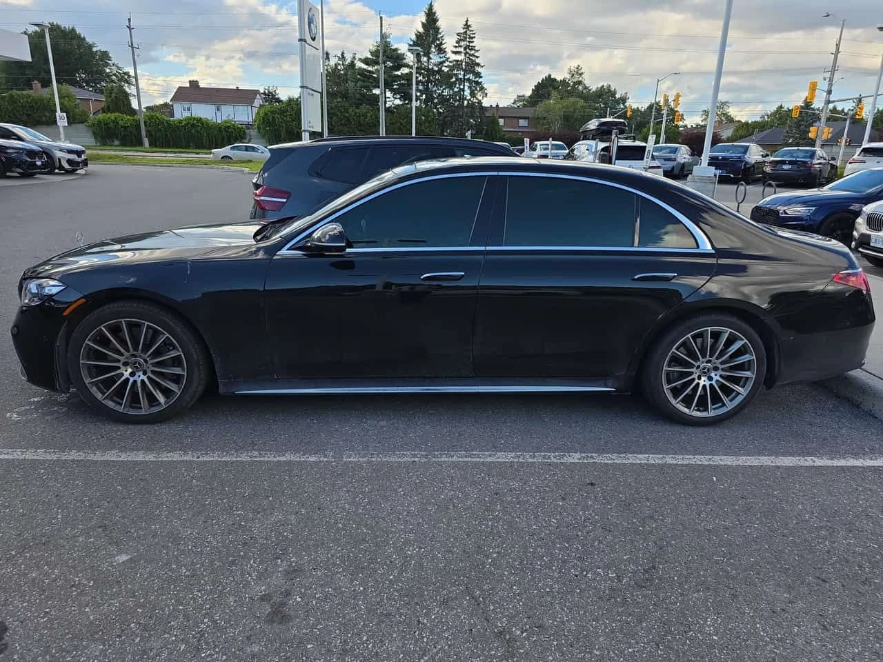 Mercedes-Benz S 580 * CARFAX * DISTRONIC * HEAD UP * МАСАЖ * ОБДУХВАНЕ, снимка 2 - Автомобили и джипове - 55697177
