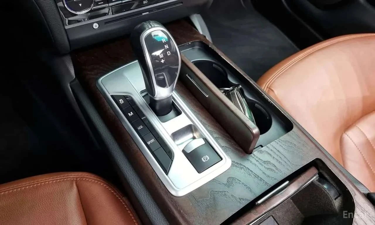 Maserati Ghibli, снимка 12 - Автомобили и джипове - 56689902