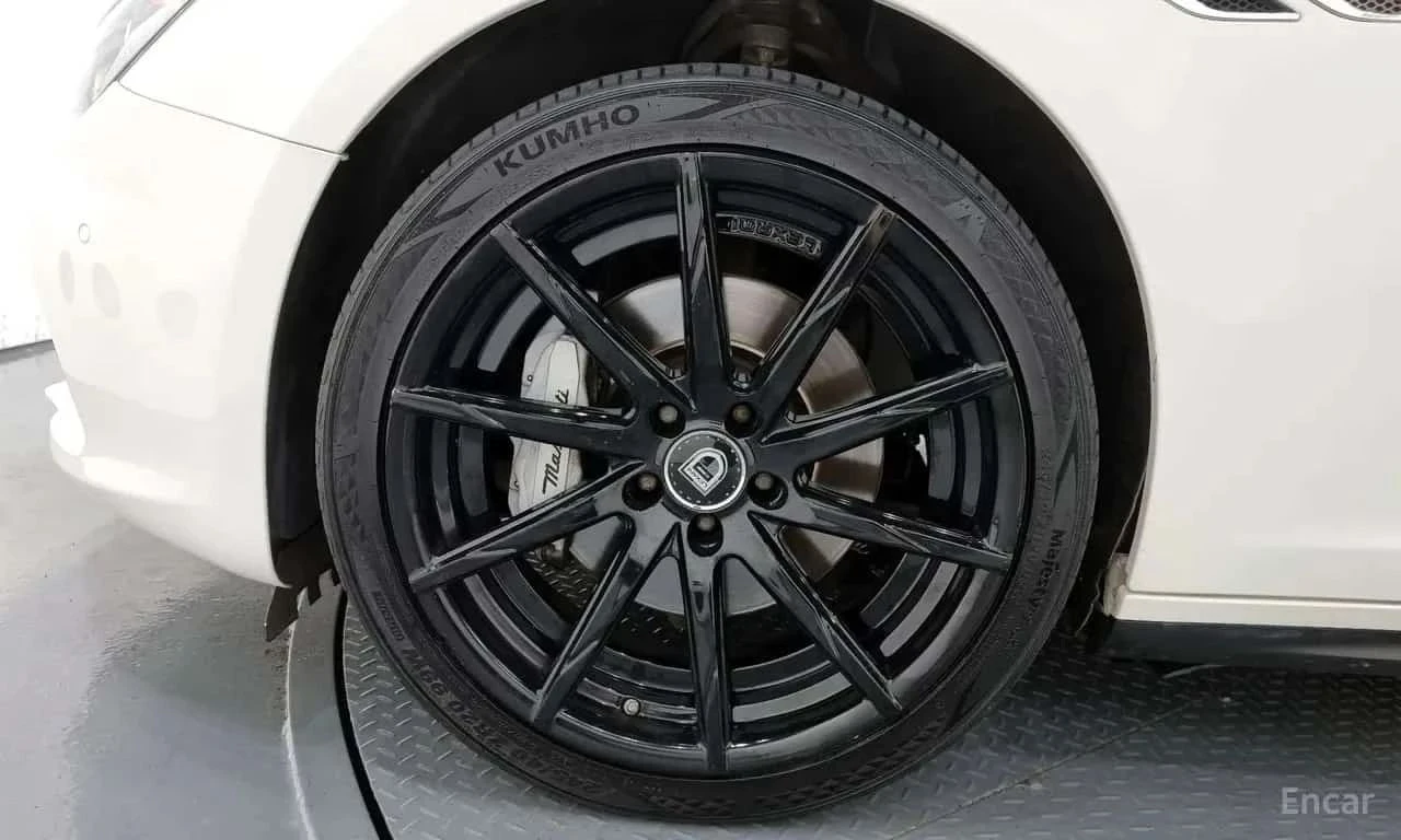 Maserati Ghibli, снимка 16 - Автомобили и джипове - 56689902