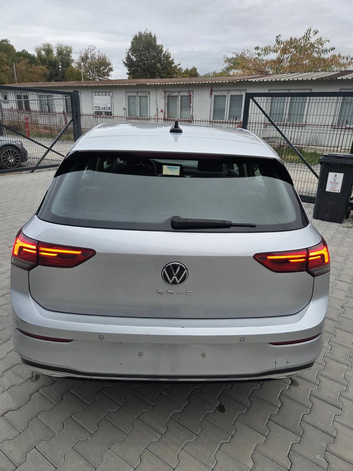 VW Golf 2.0 TDI  STYLE, снимка 4 - Автомобили и джипове - 56716697