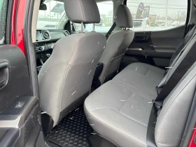 Toyota Tacoma * 4x4 Double Cab Auto * CARFAX * БЕЗ ПЪРВОНАЧАЛНА , снимка 12