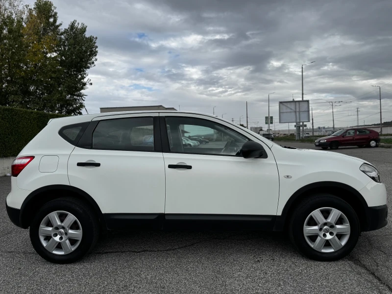 Nissan Qashqai 1.6I/ИТАЛИЯ, снимка 6 - Автомобили и джипове - 47545756