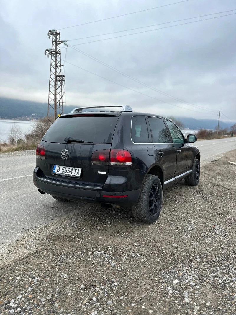 VW Touareg, снимка 3 - Автомобили и джипове - 48550842