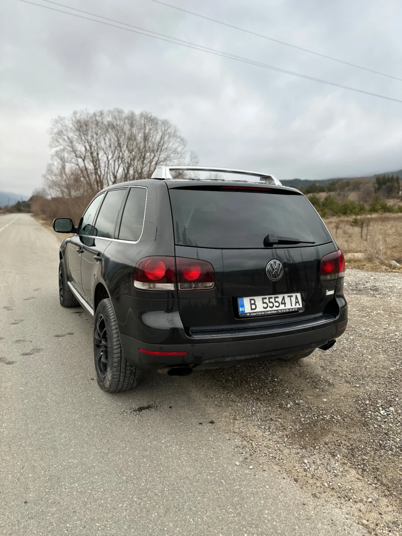 VW Touareg, снимка 4 - Автомобили и джипове - 48550842