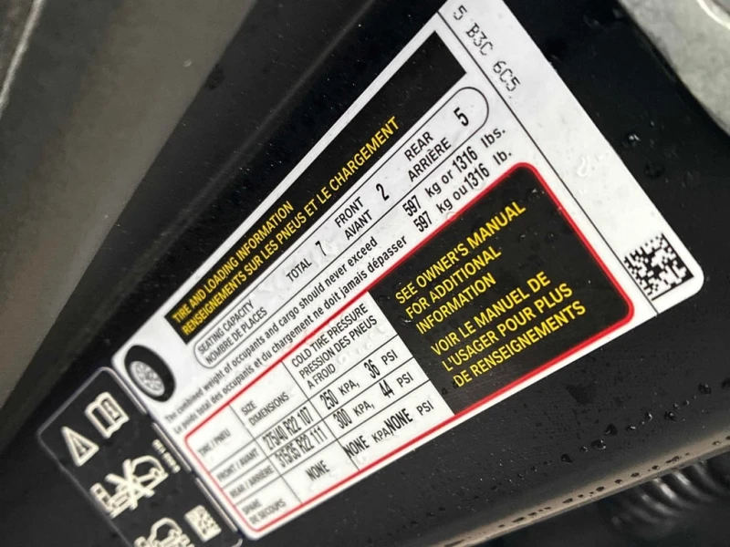 BMW X7 2025 xDrive40i * CARFAX * БЕЗ ПЪРВОНАЧАЛНА ВНОСКА, снимка 17 - Автомобили и джипове - 53026730