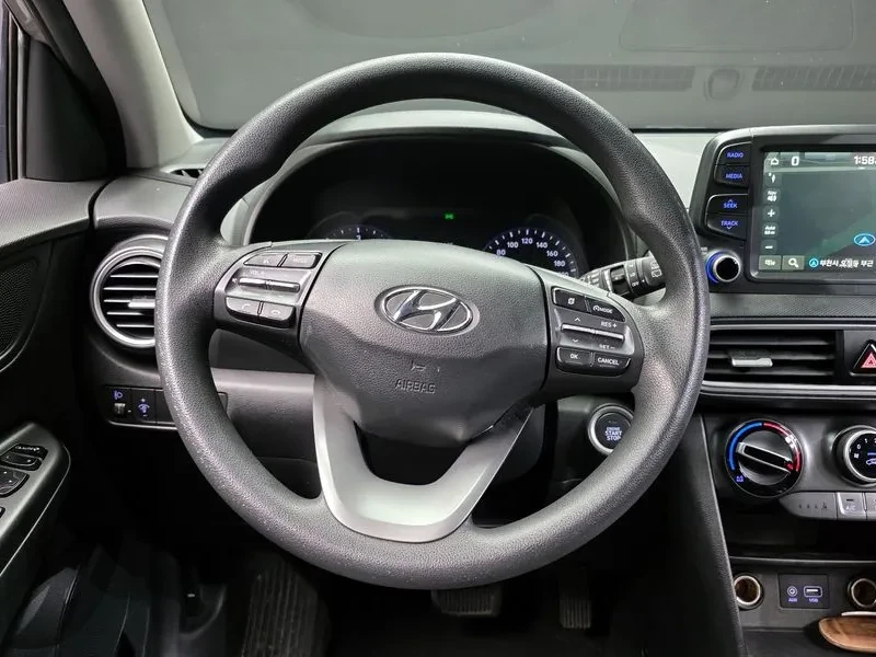 Hyundai Kona 1.6 2Wd Modern, снимка 13 - Автомобили и джипове - 53766185