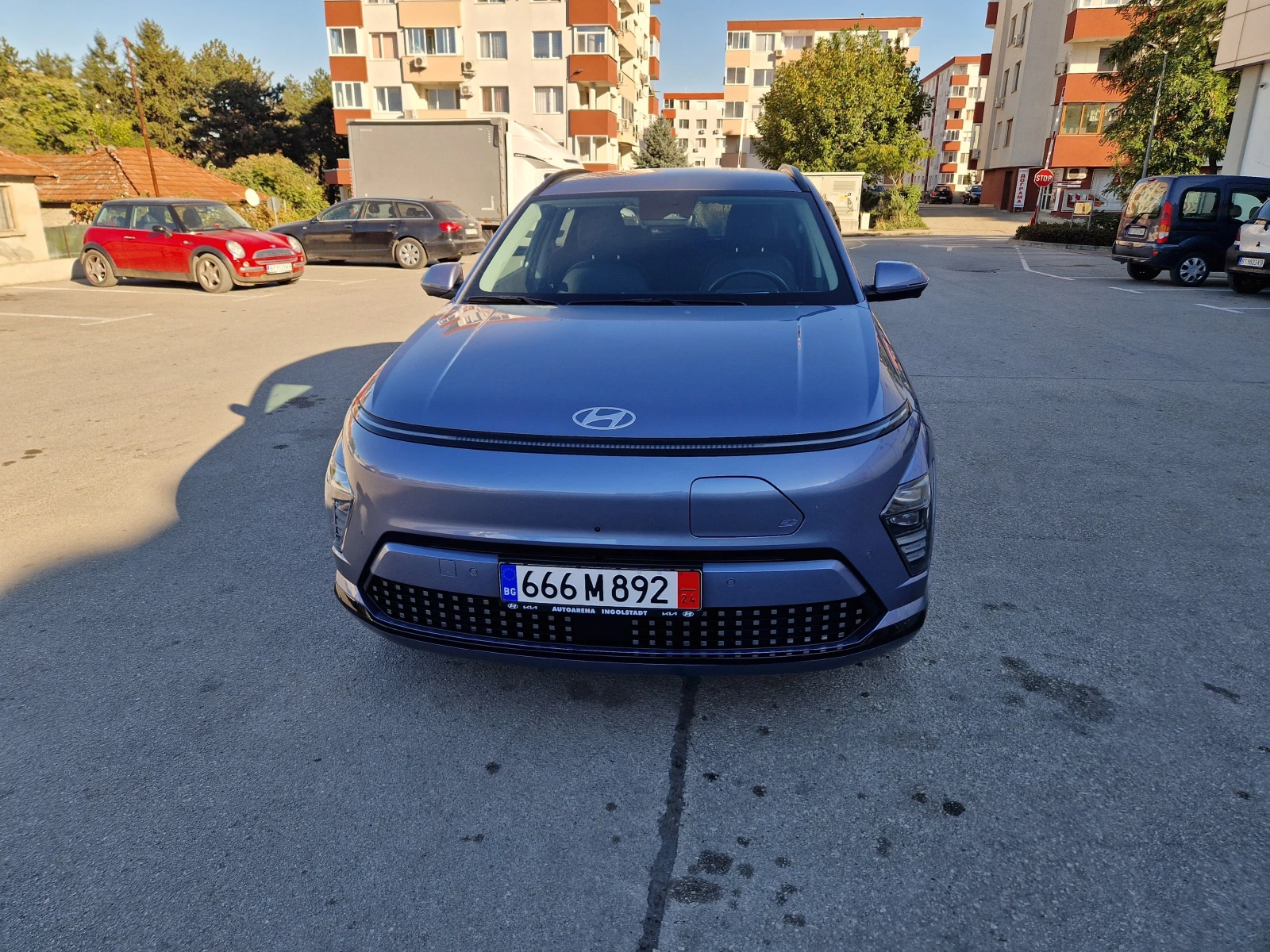 Hyundai Kona 65.4KWh 218кс - вс.екстри + к-т зимни гуми+ джанти - изображение 5