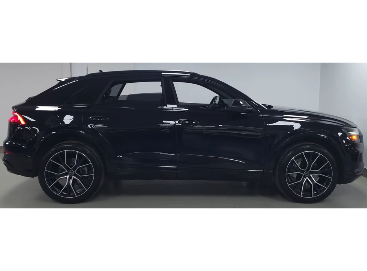 Audi Q8 2021 Audi Q8 PROGRESSIV - SLINE - BLACK OPTICS - изображение 6