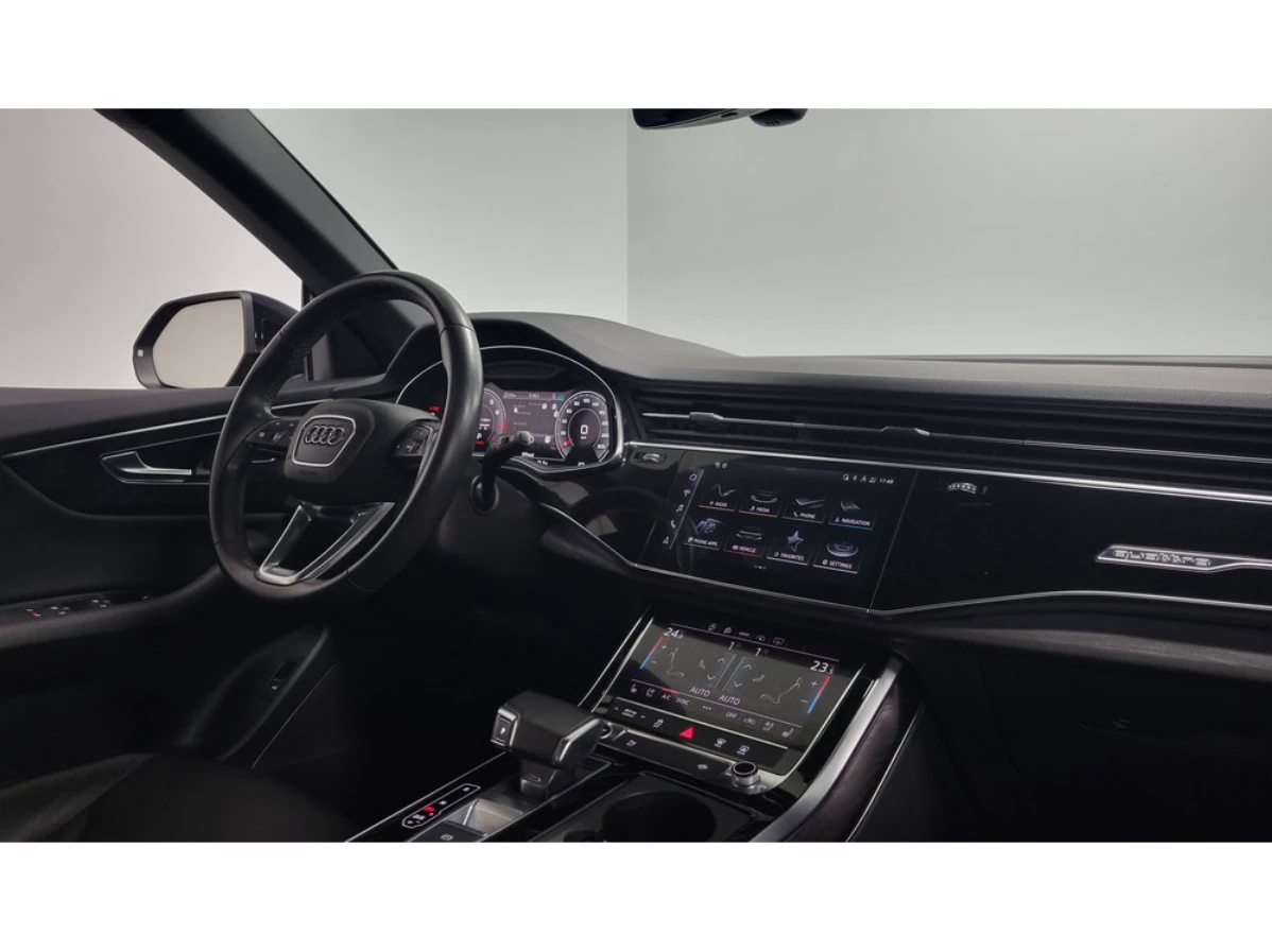 Audi Q8 2021 Audi Q8 PROGRESSIV - SLINE - BLACK OPTICS - изображение 7