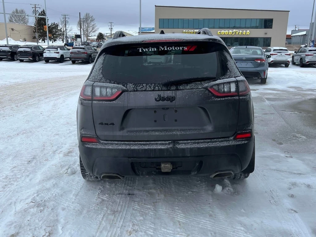 Jeep Cherokee * Altitude * CARFAX * ��� ������������ ������ | Mobile.bg � ����������� 4