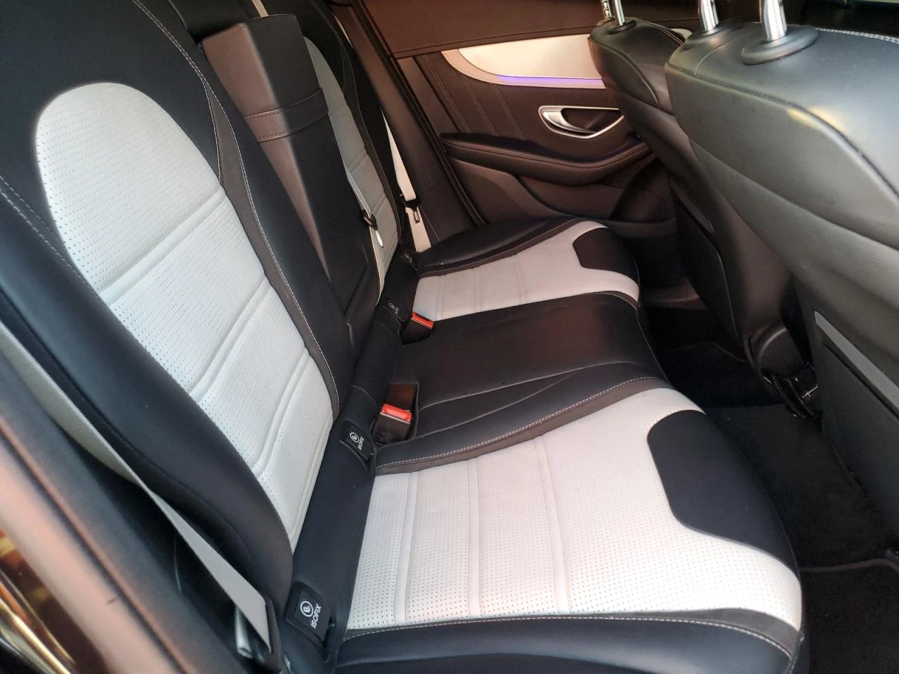 Mercedes-Benz GLC 63 AMG S 4MATIC AMG| DISTRONIC| BURMESTER| ОБДУХ - изображение 10