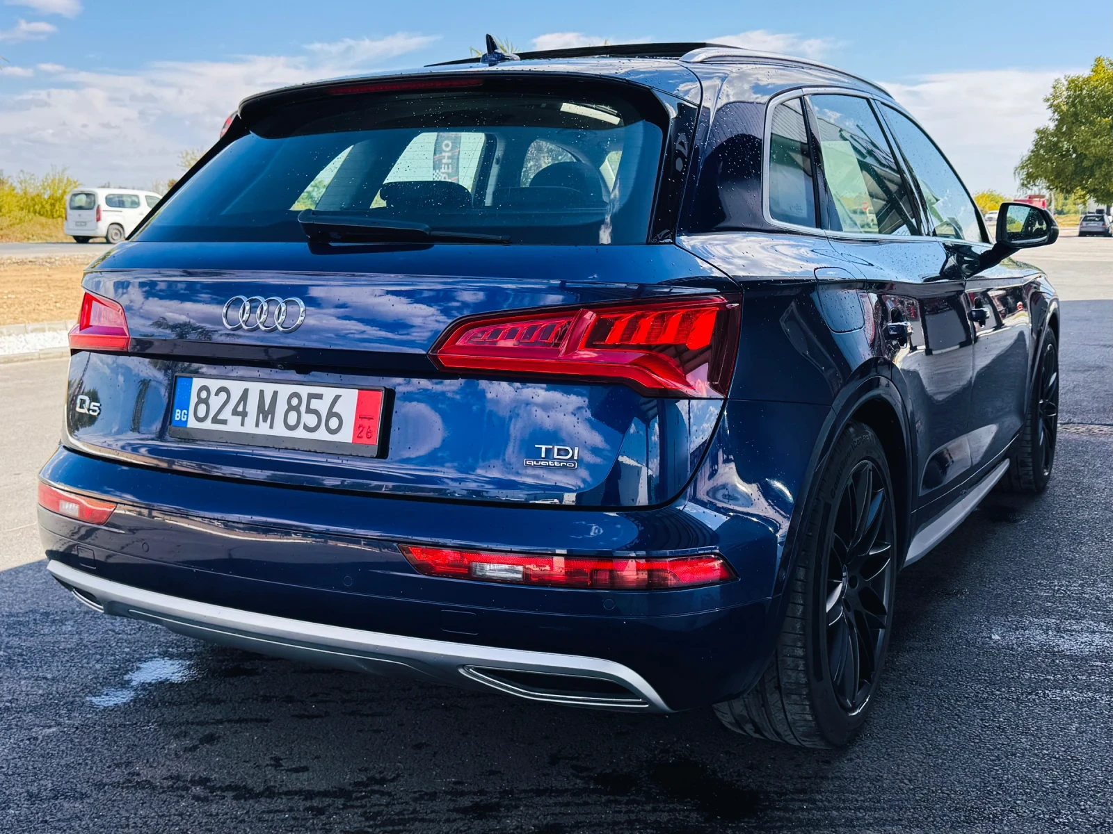 Audi Q5 QUATTRO 40TDI 360* PANO/HUD/DSTR+  | Mobile.bg � ����������� 4