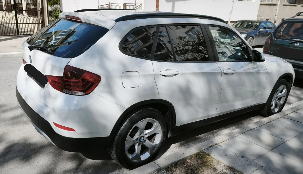 BMW X1 xDrive 18D, снимка 9 - Автомобили и джипове - 54346720