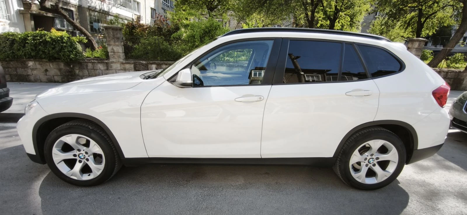 BMW X1 xDrive 18D, снимка 2 - Автомобили и джипове - 54346720