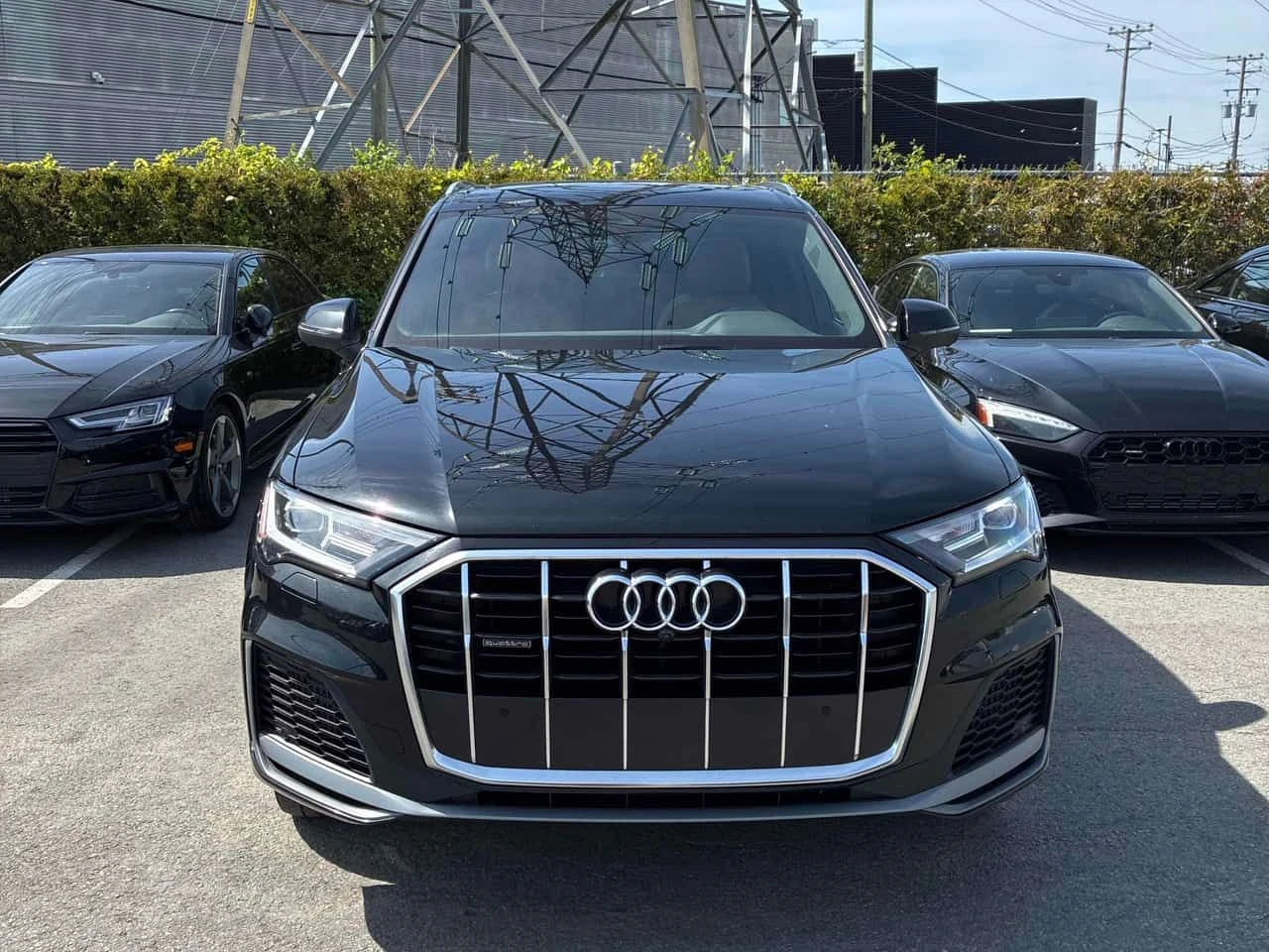 Audi Q7 * Progressiv * CARFAX * ���� �� �� | Mobile.bg � ����������� 2