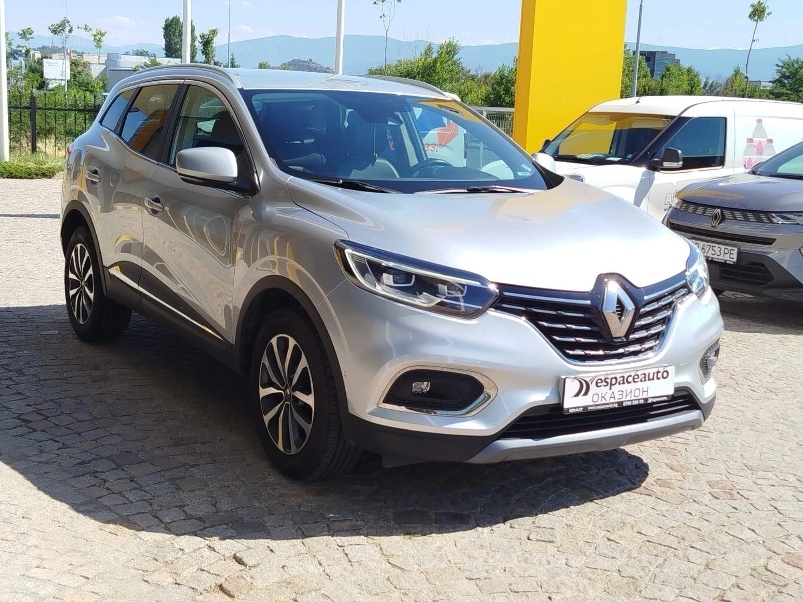 Renault Kadjar 1.3 Tce/160 к.с/ Intense, снимка 3 - Автомобили и джипове - 55471200