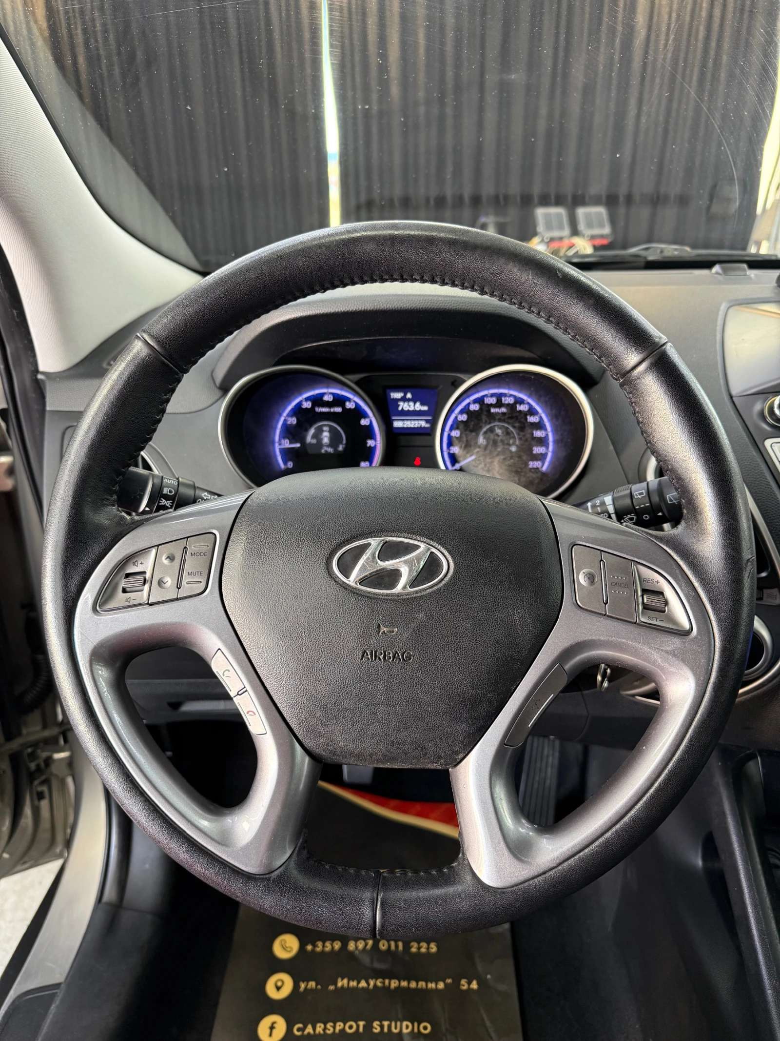 Hyundai IX35 2.0i НАВИ КОЖА, снимка 10 - Автомобили и джипове - 55902409