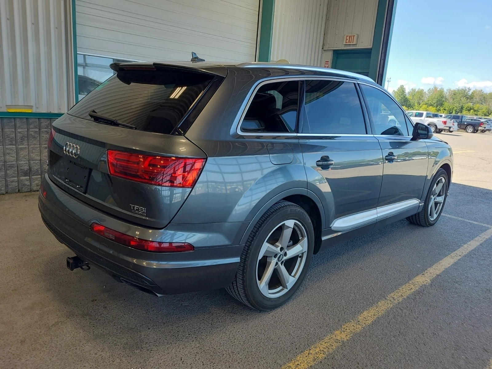 Audi Q7 TECHNIK| B&O| ПАМЕТ| 7 МЕСТА| 360САМ , снимка 3 - Автомобили и джипове - 56082785