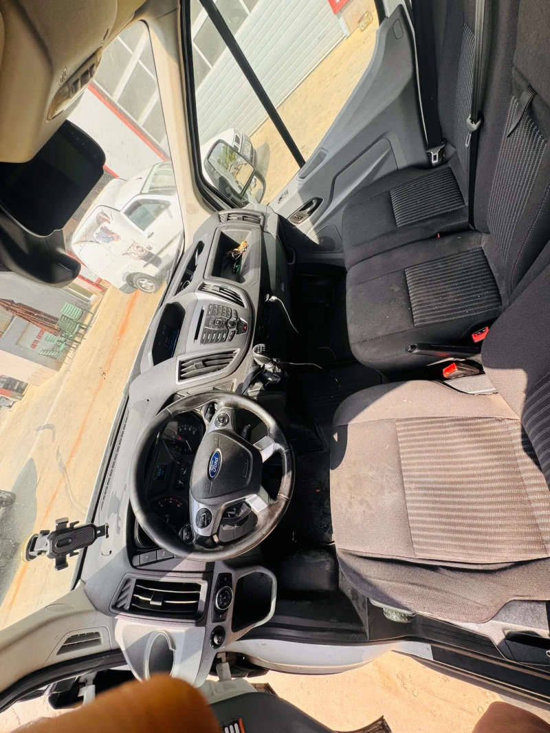 Ford Transit 2.0, снимка 8 - Бусове и автобуси - 53470312