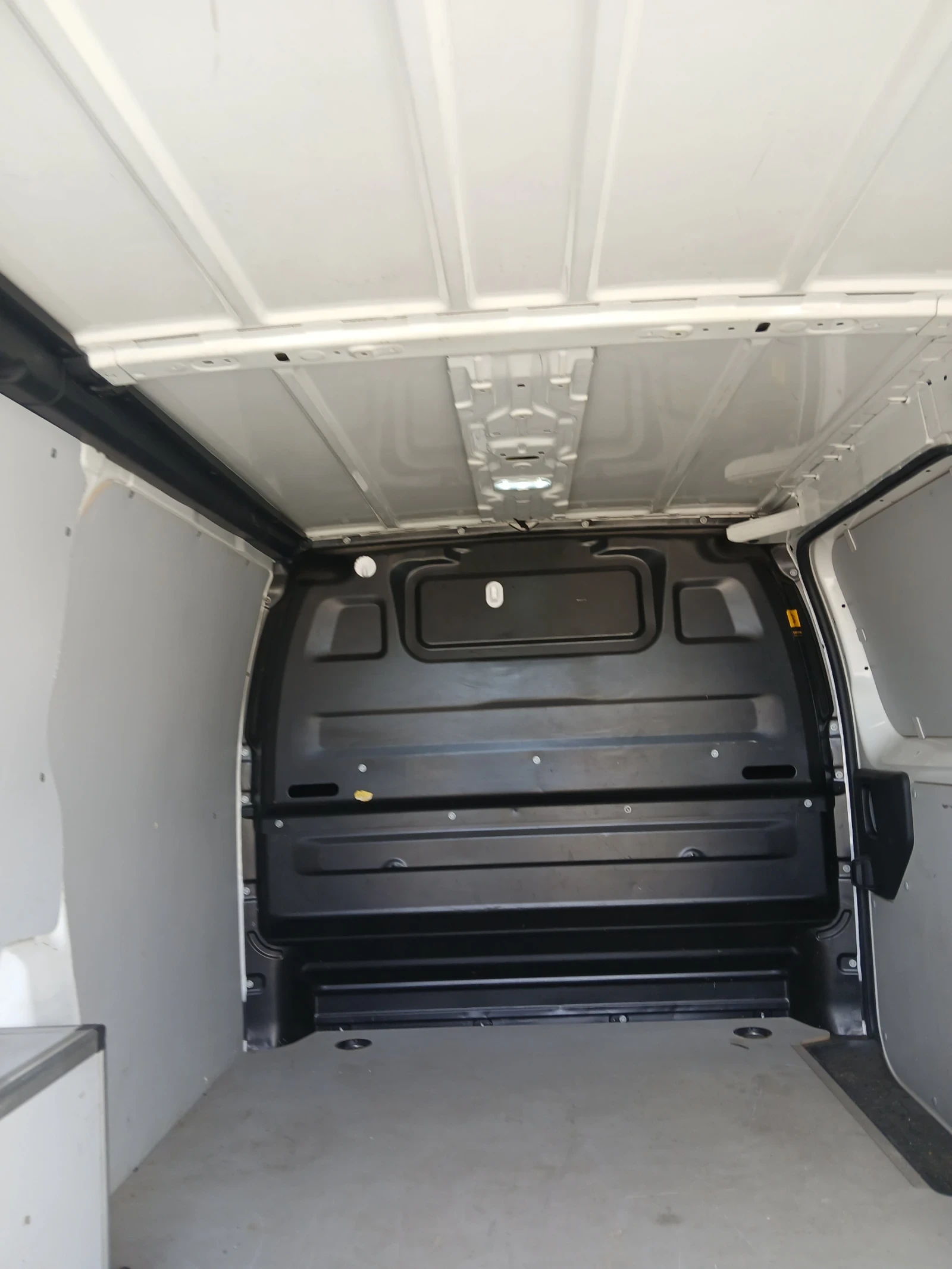 Citroen Jumpy 2.0hdi Xl 150hp, снимка 8 - Бусове и автобуси - 56328844