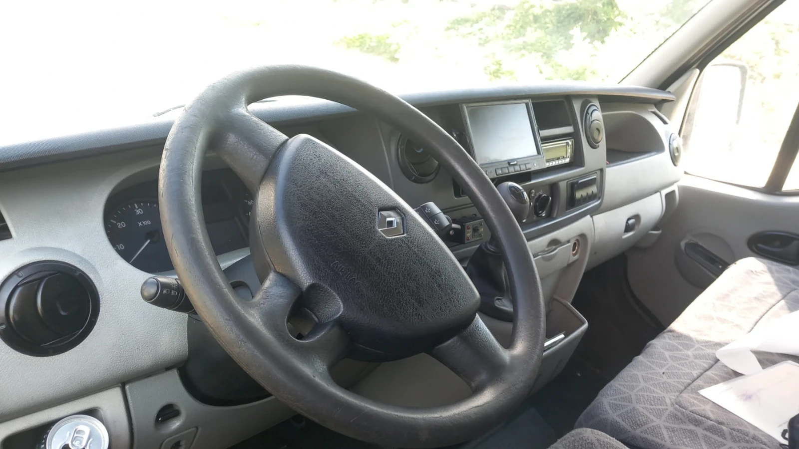 Renault Master, снимка 3 - Бусове и автобуси - 56334664