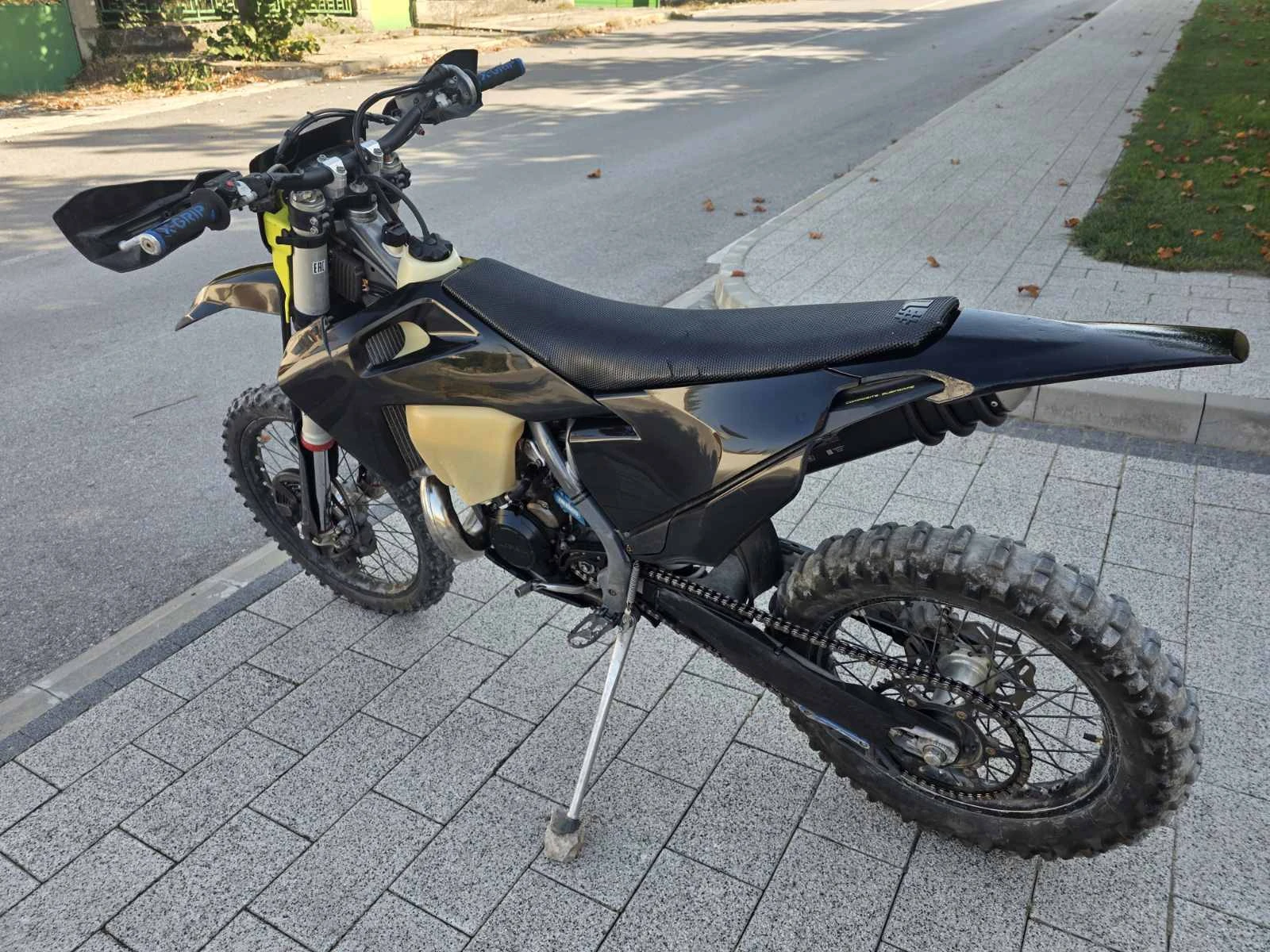 Husqvarna TE 300 2022, снимка 8 - Мотоциклети и мототехника - 55783925