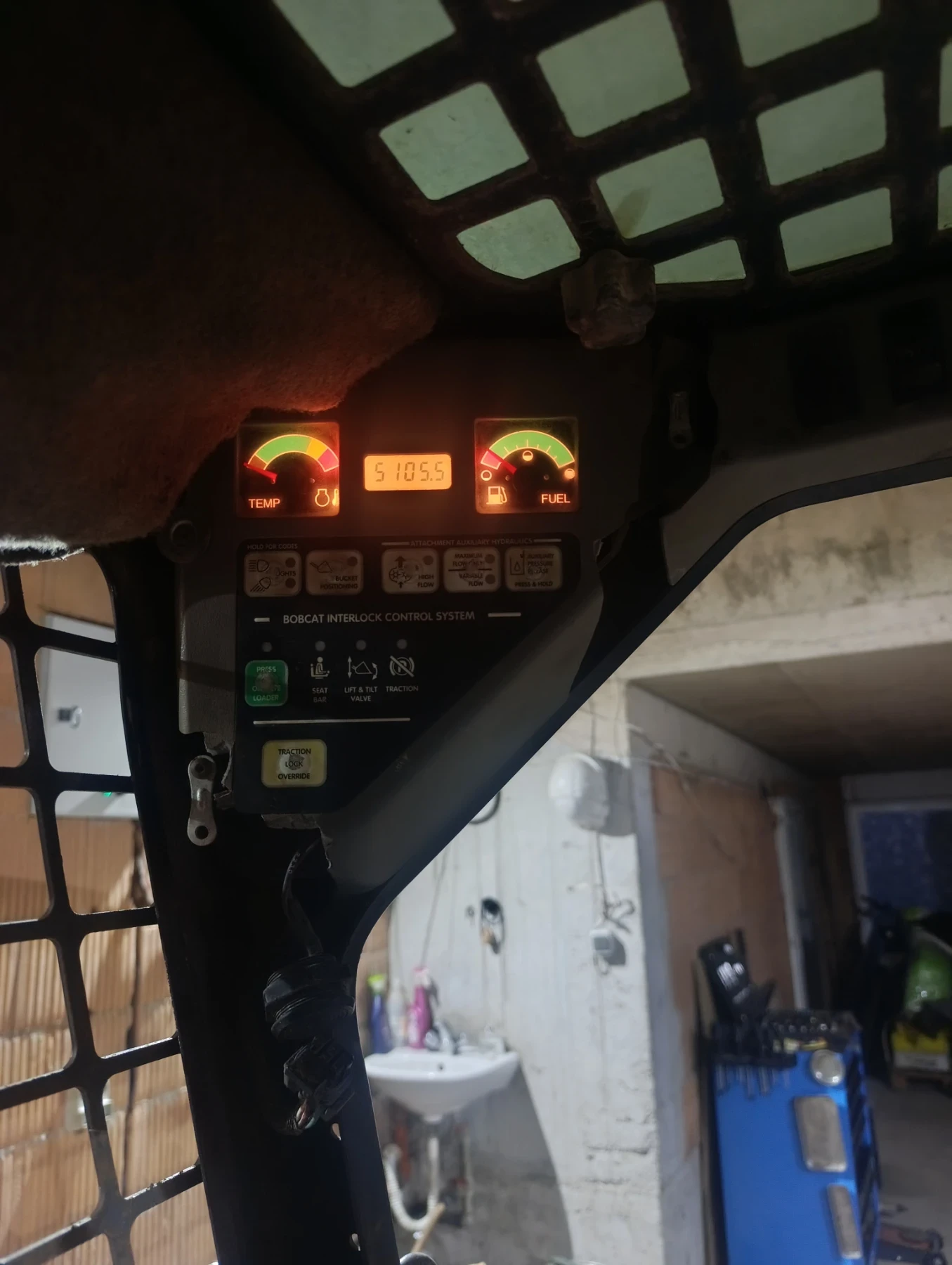 Мини челни товарачи Bobcat 773, снимка 11 - Индустриална техника - 54160050