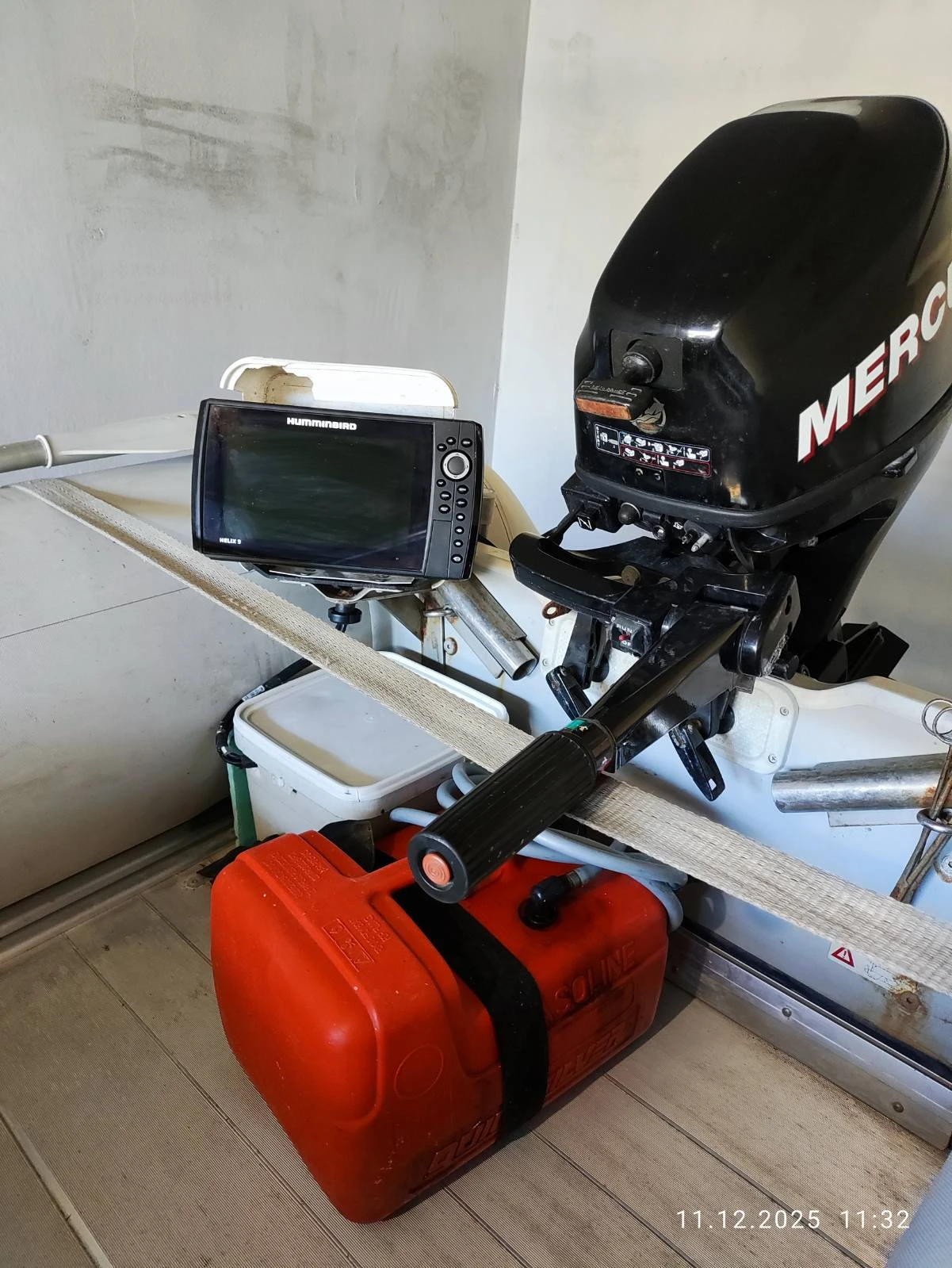 Надуваема лодка Yamaha 340S - изображение 9