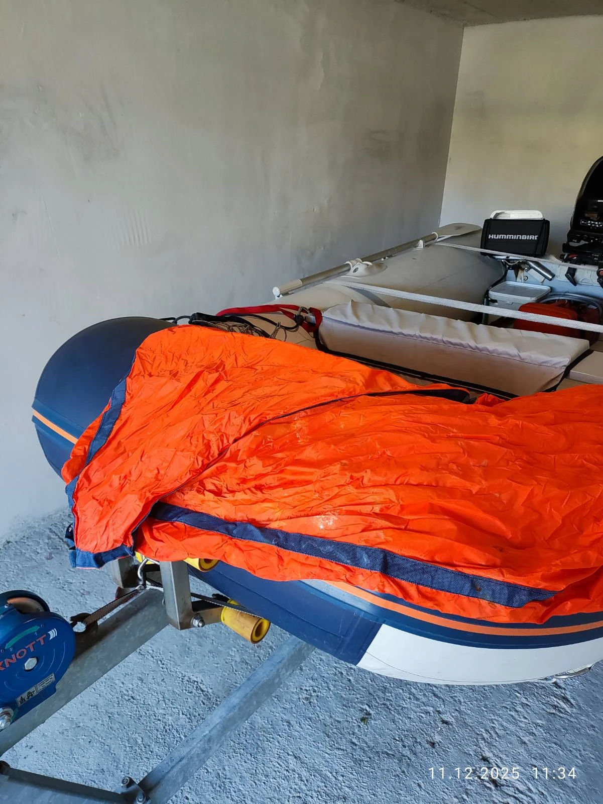 Надуваема лодка Yamaha 340S - изображение 10