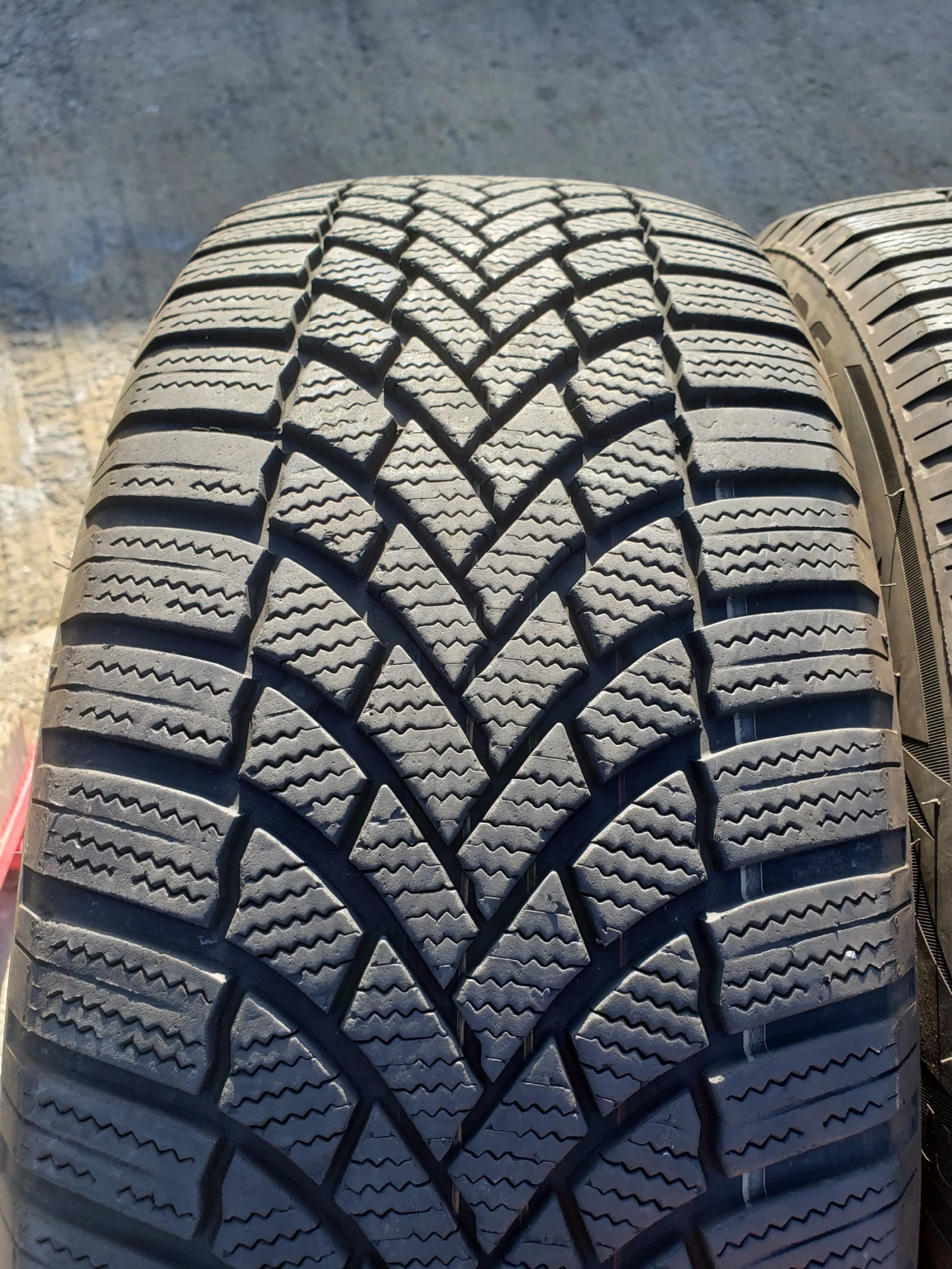  235/55R19 | Mobile.bg   1