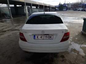 Mercedes-Benz C 220, снимка 4